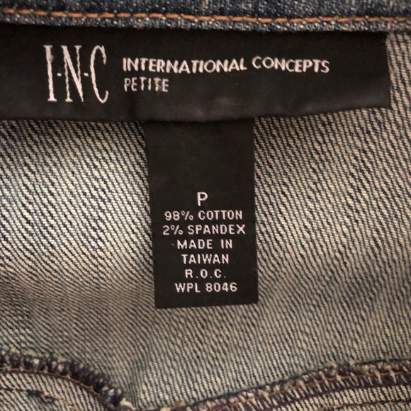 Jean jacket - Picture 2 of 2